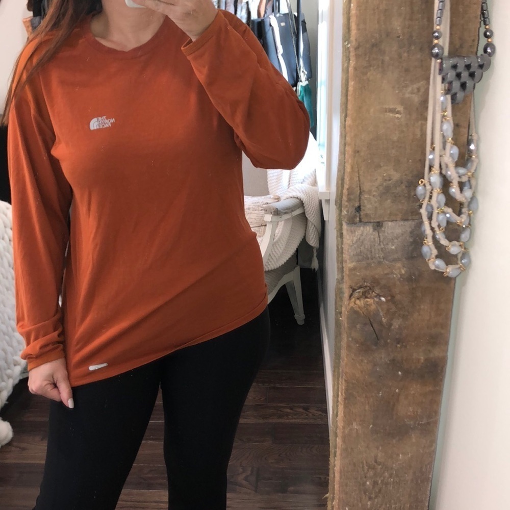 The North Face vapor wick burnt orange men’s shirt
